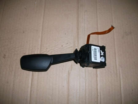 Maneta semnalizare cu BC computer bord BMW Seria 3 E90 E91, 01108100, an 2005-2011 [1]