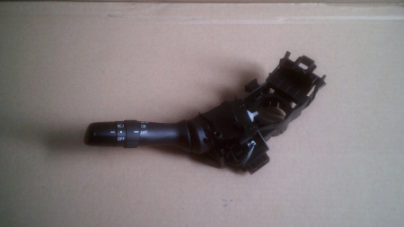 Manete semnalizare si stergatoare - Maneta stergator Toyota Auris E150 , 02410-17F243, an 2005-2010