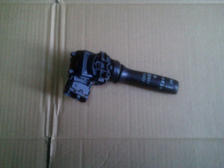 Manete semnalizare si stergatoare - Maneta stergator Toyota Yaris, XP90, 17F144, 17F003LH, an 2005-2013