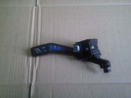 Manete semnalizare si stergatoare - Maneta semnalizare VW Golf 5, 1K0953513E, an 2003-2009