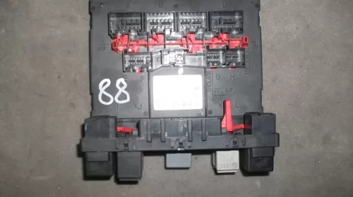 Electrica si electronica auto - Modul confort pentru Volkswagen Passat B6, cod 3C0937049AD