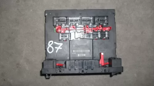 Electrica si electronica auto - Modul confort pentru Volkswagen Passat B6, cod 3C0937049H