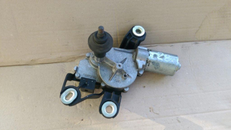 Electrica si electronica auto - Motoras stergatoare spate pentru Volkswagen Golf 6, cod 5K6955711B   ,   0390201216