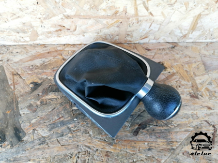 Alte accesorii de interior - Nuca schimbator Volkswagen Golf 5 an 2003-2008
