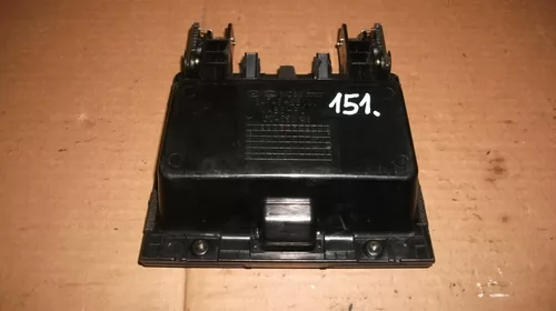 Ornament Fata Centrala pentru Hyundai Santa fe 2, cod 84745-2B000 [1]