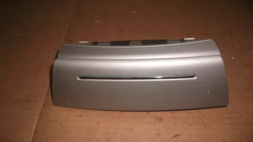 Plansa de bord si accesorii - Ornament Fata pentru Citroen C5 III, cod 9682460077