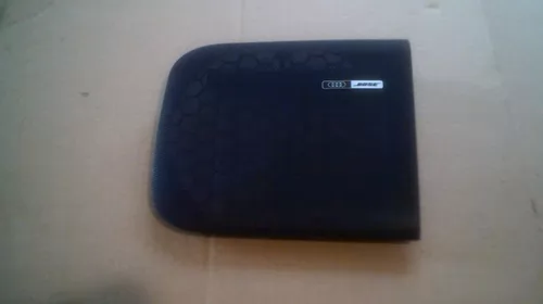 Alte accesorii de interior - Ornament Spate Dreapta pentru Audi A6C5 , cod 4B0035436