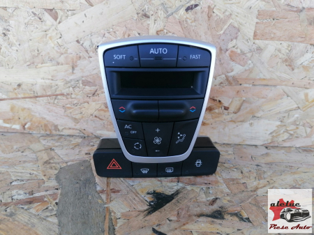Panou comanda AC Renault Laguna 3 an 2007-2015, cod 275100002R [1]