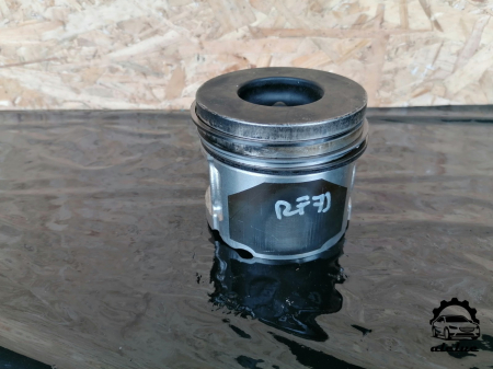 Piese motor - Piston Mazda 6 GH 2.0 diesel an 2007-2012