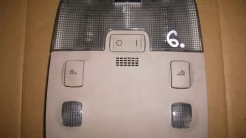 Alte accesorii de interior - Plafoniera Fata pentru Audi A4B5 , cod 8D0947111L