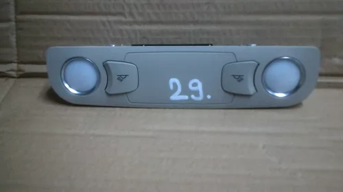 Alte accesorii de interior - Plafoniera Spate pentru Audi A6C6 , cod 4L0947111B