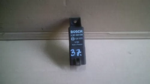 Lumini auto - Releu pentru Volkswagen Golf 5, cod 038907281D