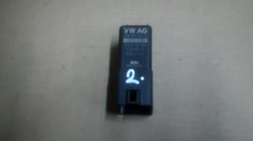 Lumini auto - Releu pentru Volkswagen Golf 5, motorizare 2.0 Diesel, cod 038907281, 0522120504