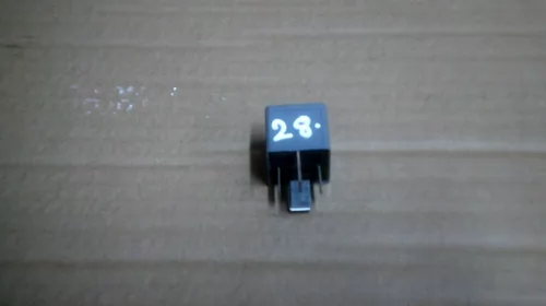 Lumini auto - Releu pentru Volkswagen Passat B5, cod 8D0951253