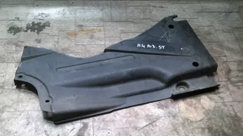 Elemente de caroserie - Scut pentru Audi A4B7 , motorizare 2.0 Diesel, cod 8E0825215AJ
