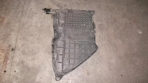 Scut pentru BMW Seria 3 E46, motorizare 2.0 Diesel, cod 7039443 [1]
