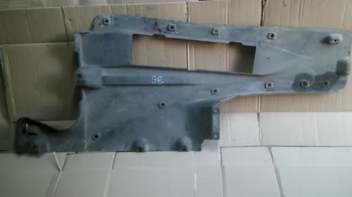 Bandouri si ornamente exterioare - Scut pentru Citroen C5 II, motorizare 1.6 Diesel, cod 9651991380