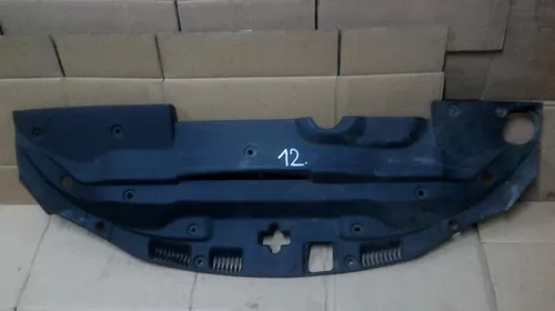 Bandouri si ornamente exterioare - Scut pentru Lexus IS220 XE20, motorizare 2.2 Diesel, cod 53295-53020
