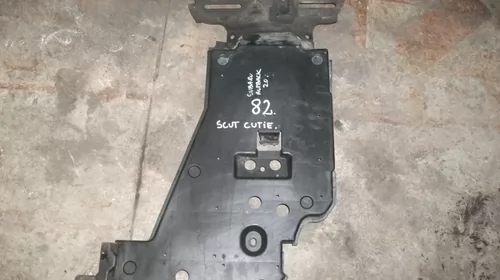 Bandouri si ornamente exterioare - Scut pentru Subaru Outback 3, motorizare 2.0 Diesel, cod 56440AG170