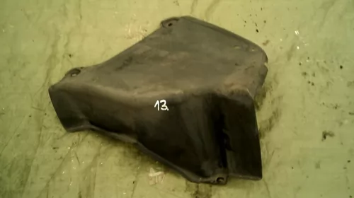 Bandouri si ornamente exterioare - Scut Spate Stanga pentru Audi A4 B8, Shelby, cod 8K0825219A