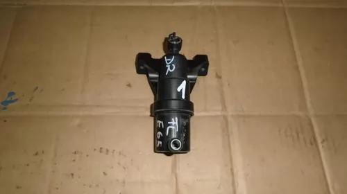 Sistem curatare parbriz - Spalator far Stanga / Dreapta pentru BMW Seria 7 E65