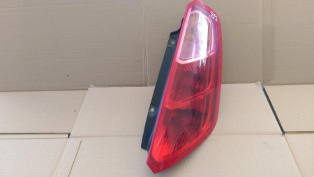 Electrica si electronica - Stop dreapta Fiat Grande Punto, 51701590, an 2005-2010