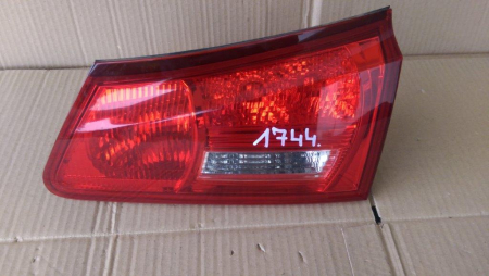 Elemente de caroserie - Stop dreapta haion, usa portbagaj Lexus IS 220, an 2005-2013