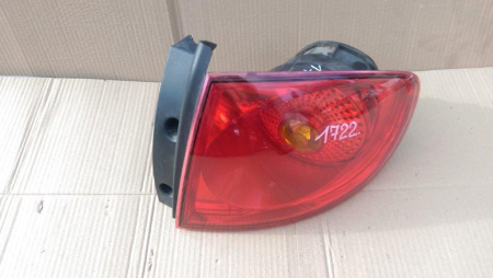 Elemente de caroserie - Stop dreapta pentru Seat Altea , cod 5P0945096E