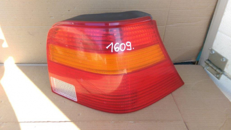 Faruri si stopuri - Stop dreapta pentru Volkswagen Golf 4, cod 1J6945096Q