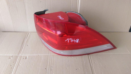 Elemente de caroserie - Stop dreapta VW Golf 5, combi, break, 1K9945096A, an 2003-2009