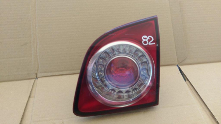 Stop dreapta haion, usa portbagaj VW Golf 5 Plus, 5M0945094K, an 2003-2009 [1]