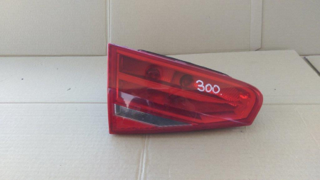 Stop stanga haion, usa portbagaj Audi A4 B8, limuzina, 8K5945093AA, an 2007-2015 [1]