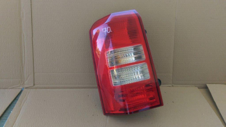 Stopuri - Stop stanga Jeep Patriot, an 2007-2017