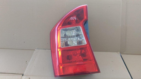 Electrica si electronica - Stop stanga Kia Carens 3, harchback, 92401-100L, an 2006-2013