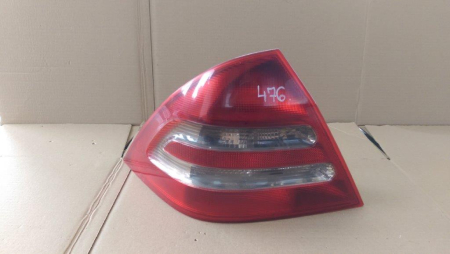 Stop stanga Mercedes C-Class, berlina / sedan W203, an 2000-2007 [1]