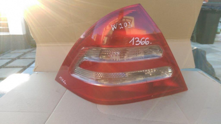 Faruri si stopuri - Stop stanga pentru Mercedes C-Class W203, Sedan, cod 2038200164