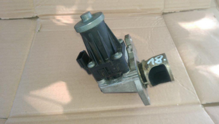 Motoare si anexe - Supapa EGR pentru Nissan Qashqai J10, motorizare 2.0 diesel, cod 147105308RD   ,   H8200129863