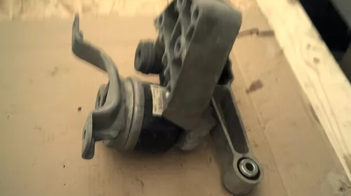 Suport motor Tampon motor pentru Land Rover Freelander 2, Shelby, cod 6G92-6F012-BE [1]