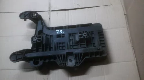 Suport plastic pentru Audi A3 8P, cod 1K0915333C [1]