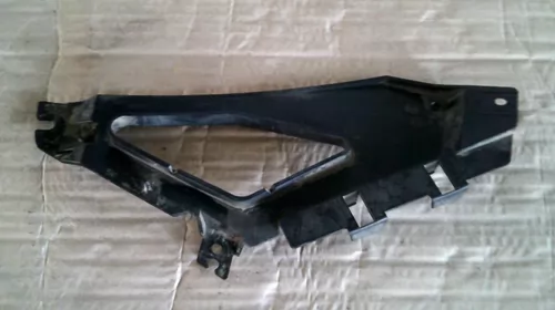 Suport plastic Spate Dreapta pentru BMW Seria 7 E65, cod 51127035418 [1]
