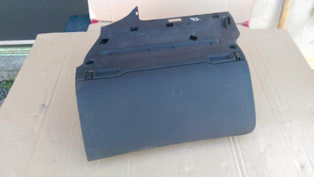 Elemente de interior - Torpedou pentru Audi A6 C6, an de fabricatie 2005 - 2011, cod 4F1857035BB