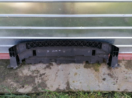 Bandouri si ornamente exterioare - Traversa inferioara fata Citroen C3 Picasso hatchback an 2009-2017, cod 742248