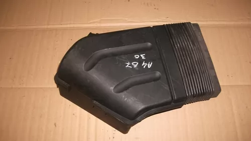 Motoare si anexe - Tubulatura aer pentru Audi A4B7 , motorizare 3.0 Diesel, cod 8E0129617D