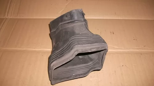 Motoare si anexe - Tubulatura aer pentru Audi A6C6 , motorizare 3.0 Diesel, cod 4F0129739B