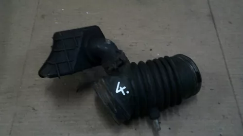 Conducte si furtune - Tubulatura aer pentru Mazda 5 CR, motorizare 2.0 Benzina, cod LF50132211
