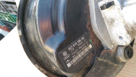 Tulumba pentru Volkswagen Passat B6, motorizare 2.0 diesel, cod 3C2614105AD   ,   3C2611301 [2]