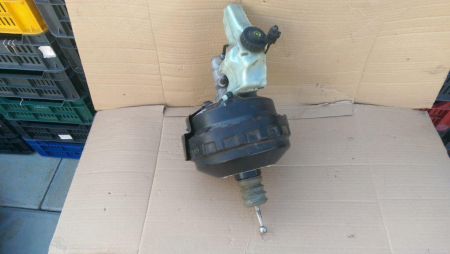 Tulumba pentru Volkswagen Passat B6, motorizare 2.0 diesel, cod 3C2614105AD   ,   3C2611301 [3]