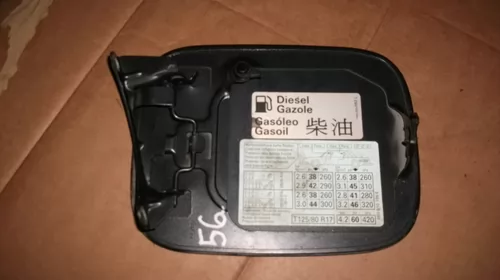 Elemente de caroserie - Usa rezervor pentru Audi A6C5 , cod 4B0809905A