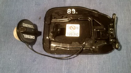 Usa rezervor pentru Subaru Forester 3 [1]