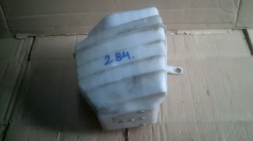 Vase pentru Toyota Corolla , cod 17893-15060 [1]